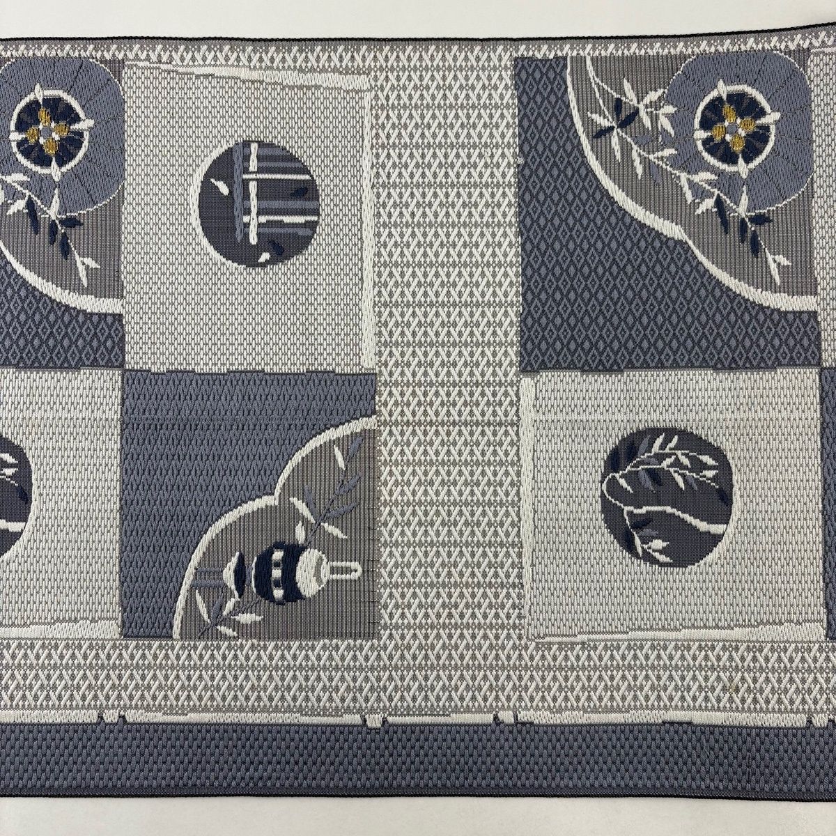 名古屋帯 秀品 八寸名古屋帯 松葉仕立て 番傘 柳 金糸 灰色 正絹