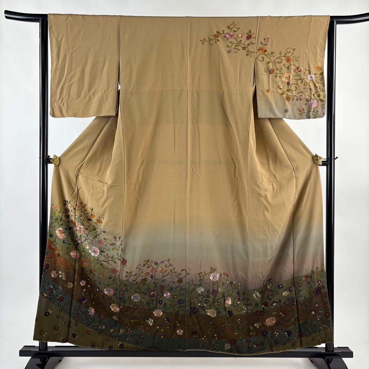 訪問着 身丈155.5 cm 裄丈63 S 袷 花唐草 草花 刺繍 金銀糸 茶色 正絹 名品