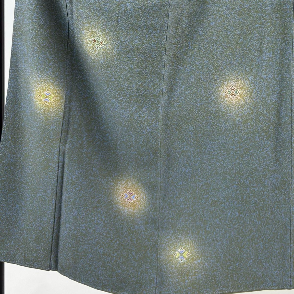 小紋 身丈150 cm 裄丈62.5 S 袷 松井青々 落款 幾何学 金彩 ぼかし 茶緑色 正絹 名品