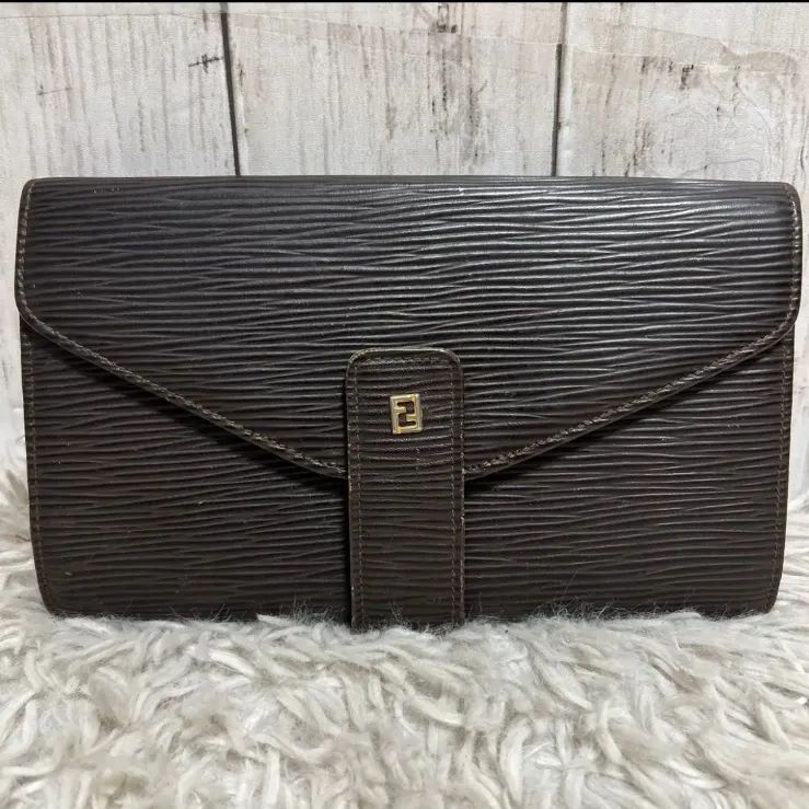 FENDI 長財布 レザー FF ロゴ brown エピ 財布