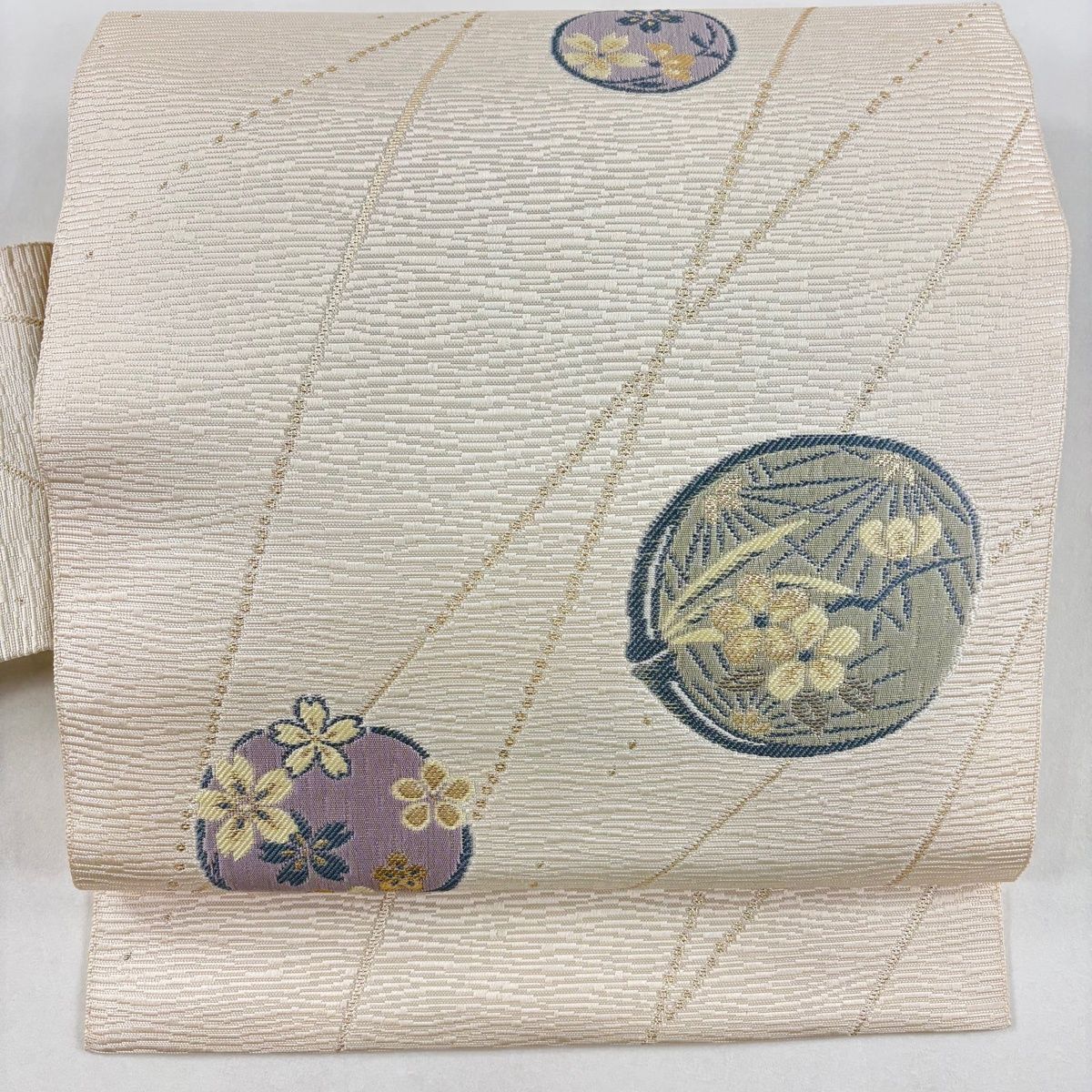 名古屋帯 名品 桜 松竹梅 箔 クリーム 正絹