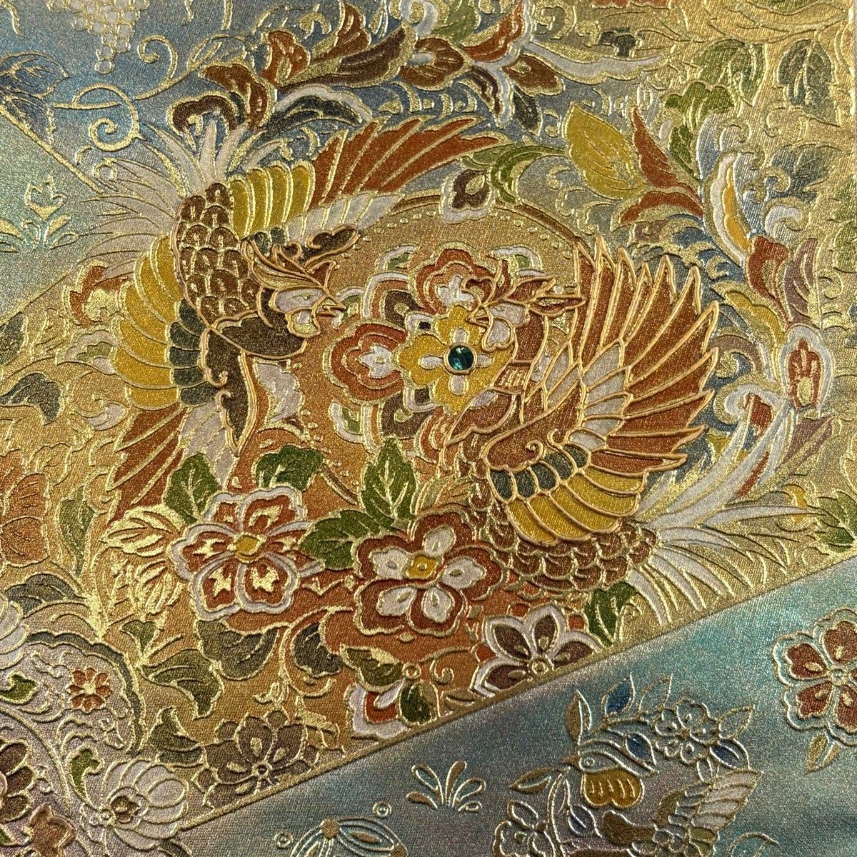 袋帯 名品 華文 鳳凰 螺鈿 金銀彩 金色 お太鼓柄 正絹 【中古】 - メルカリ