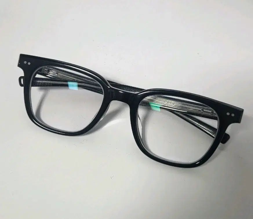 GENTLE MONSTER ジェントルモンスター エヴァン 01