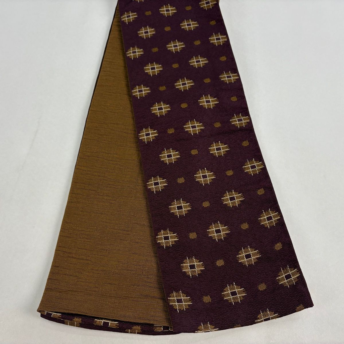 半幅帯 優品 井桁 幾何学 小豆色 化繊