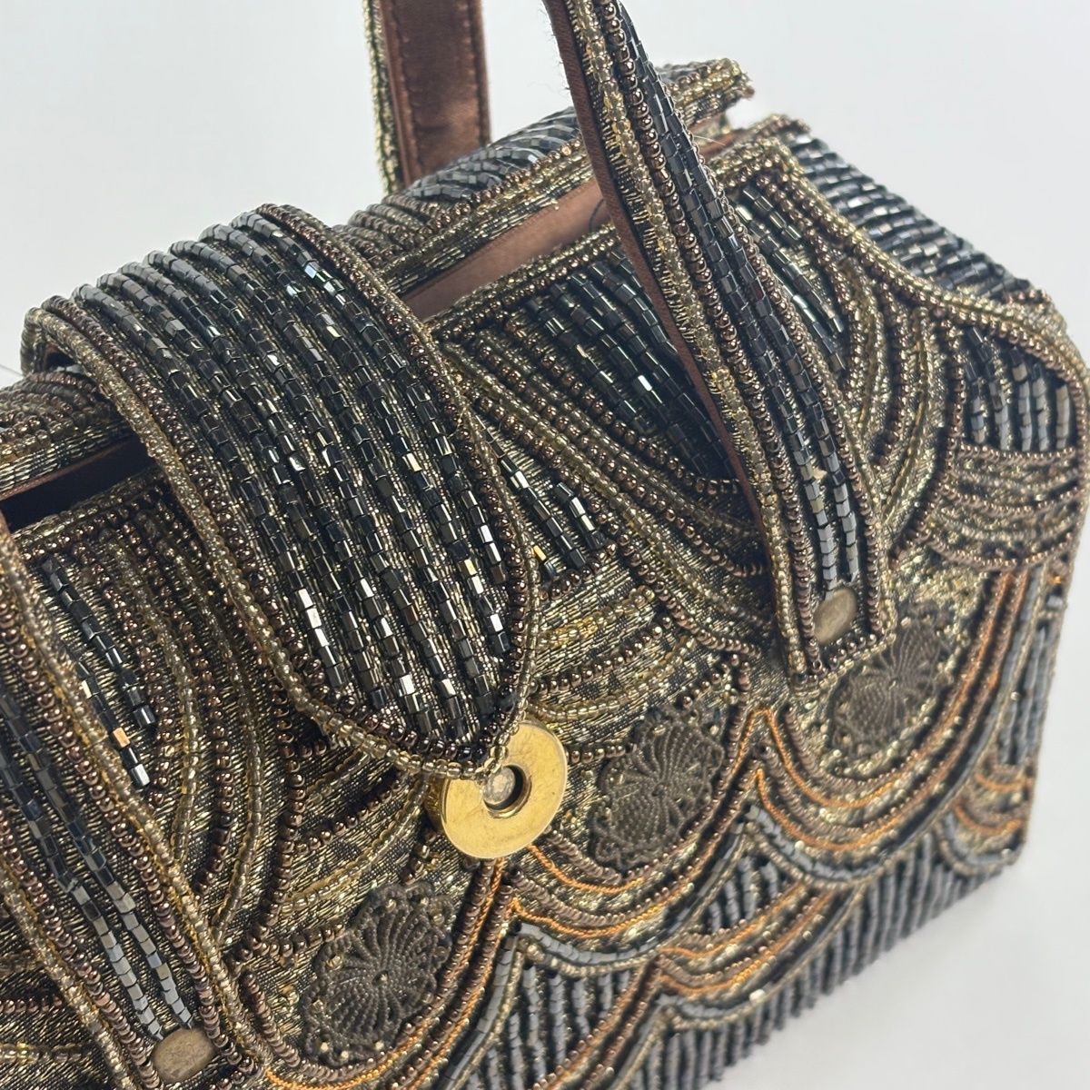 美品】 和装バッグ 優品 ビーズバッグ フォーマル 華文 幾何学模様 金