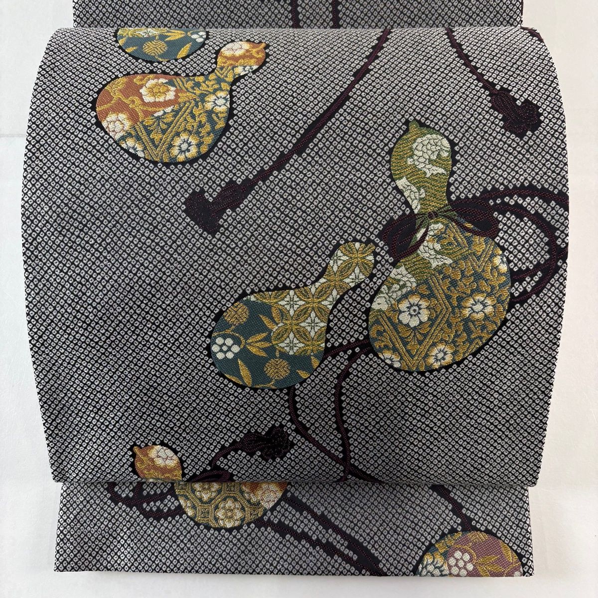袋帯 名品 瓢箪 草花 金糸 黒灰 六通 正絹