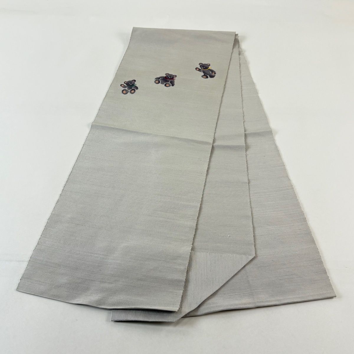  名古屋帯 名品 八寸名古屋帯 松葉仕立て 熊 灰白 正絹 名古屋帯 帯