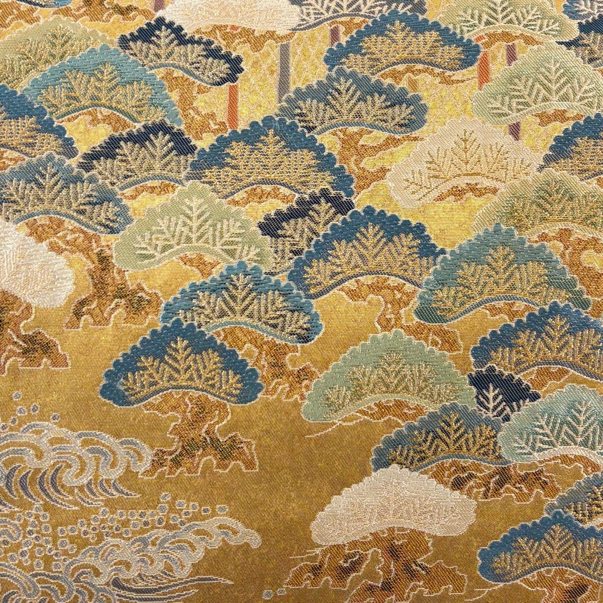 袋帯 名品 熊谷好博子 落款 松 波頭 金糸 箔 金色 お太鼓柄 正絹