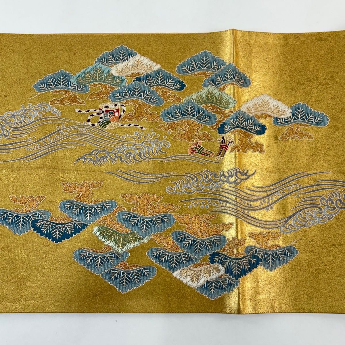 美品】 袋帯 名品 熊谷好博子 落款 松 波頭 金糸 箔 金色 お太鼓柄