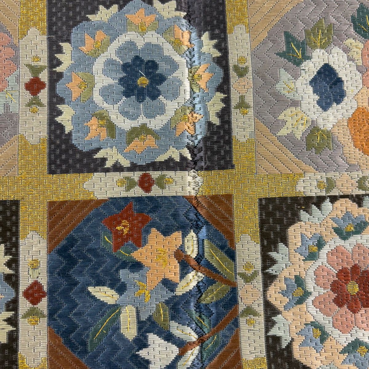  袋帯 名品 華文 枝梅 金糸 金色 お太鼓柄 正絹 袋帯 帯