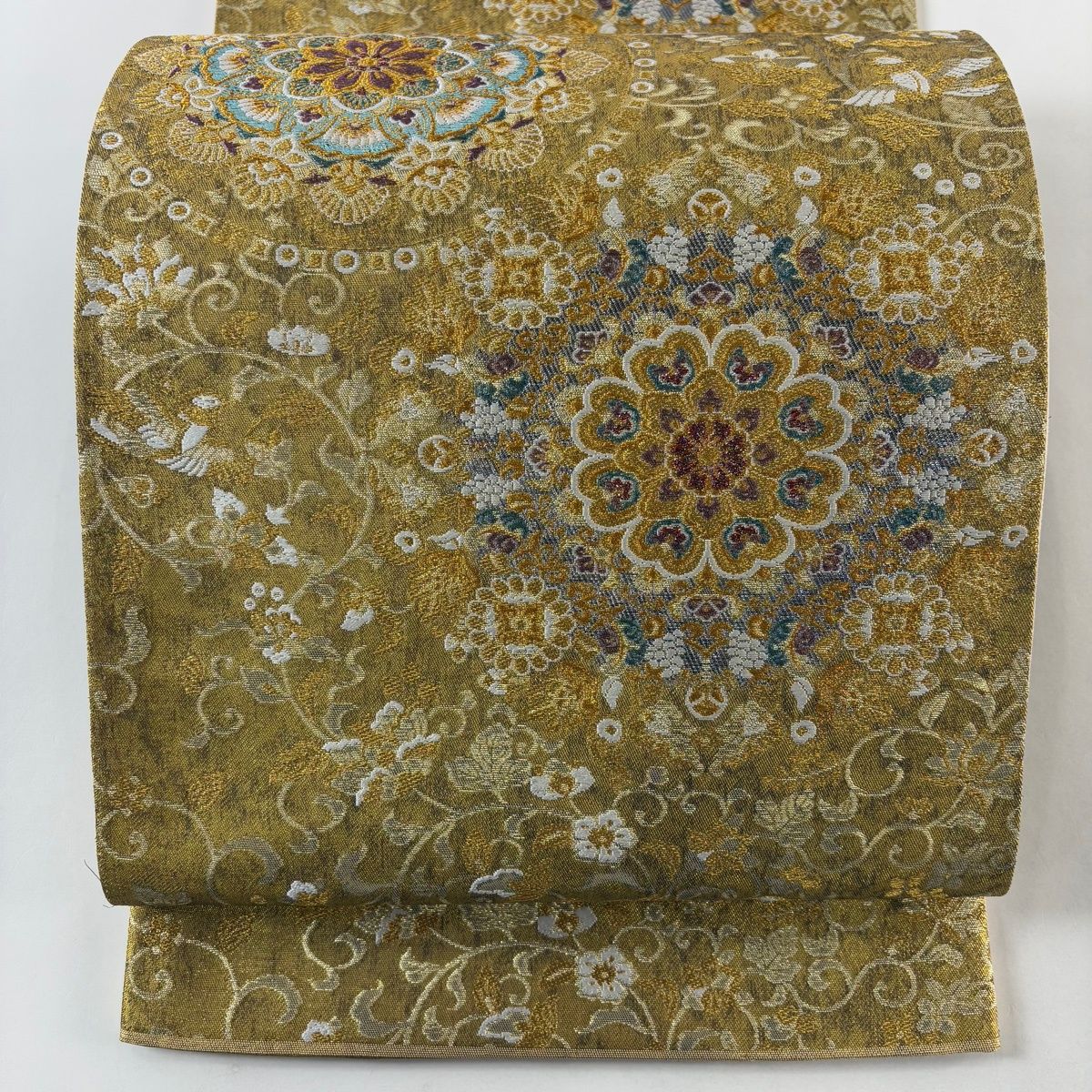 袋帯 名品 証紙 華文 花唐草 金糸 箔 金色 六通 正絹