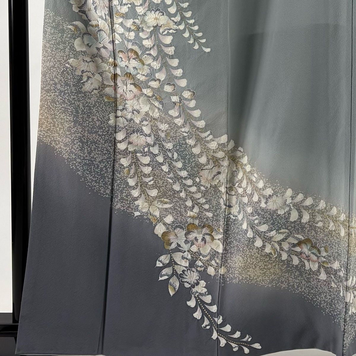 訪問着 身丈162.5 cm 裄丈65 M 袷 落款 草花 藤 金彩 絞り 灰緑 正絹 名品