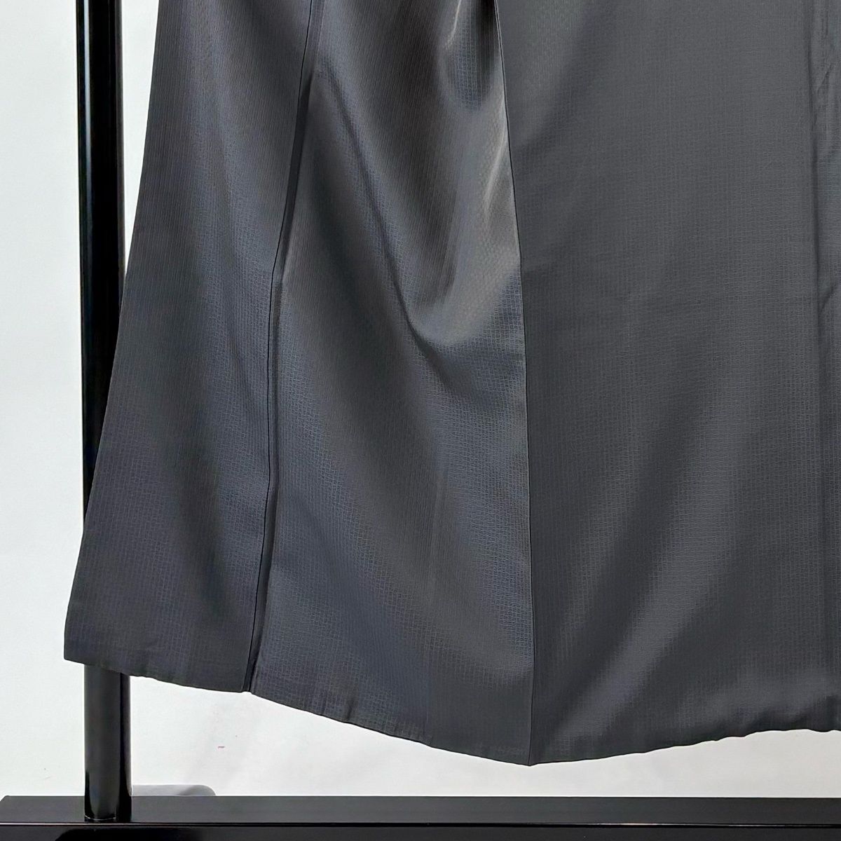 男着物 身丈150 cm 裄丈73 L 網代 黒灰 正絹 名品