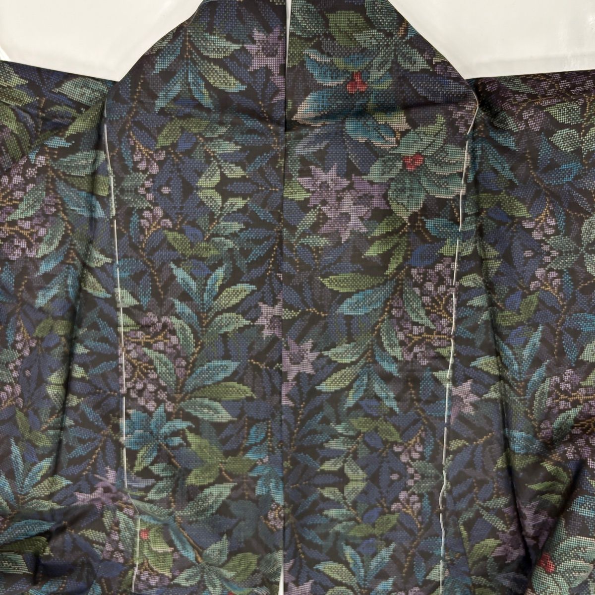  大島紬 身丈166 cm 裄丈69.5 L 袷 証紙 草花 葉と実 純泥染 紺色 正絹 名品 紬 着物