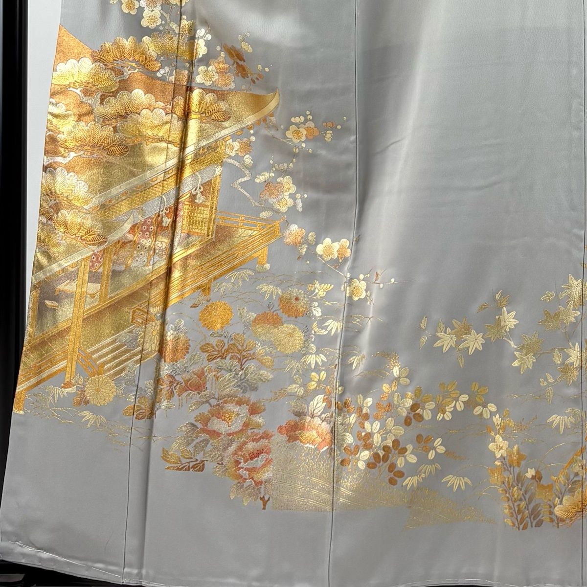 色留袖 身丈160 cm 裄丈64.5 M 袷 和田光正 落款 建物 松竹梅 金銀彩 灰色 正絹 名品 一つ紋