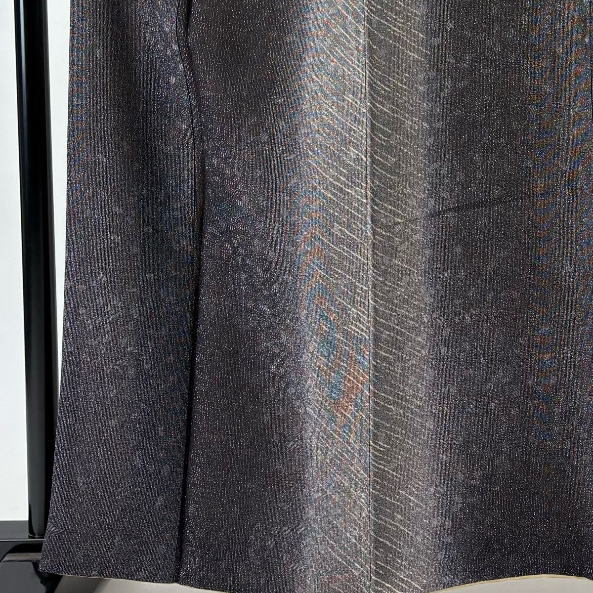 付下げ 身丈161.5 cm 裄丈68.5 L 袷 花びら 斜縞 箔 黒灰 正絹 名品