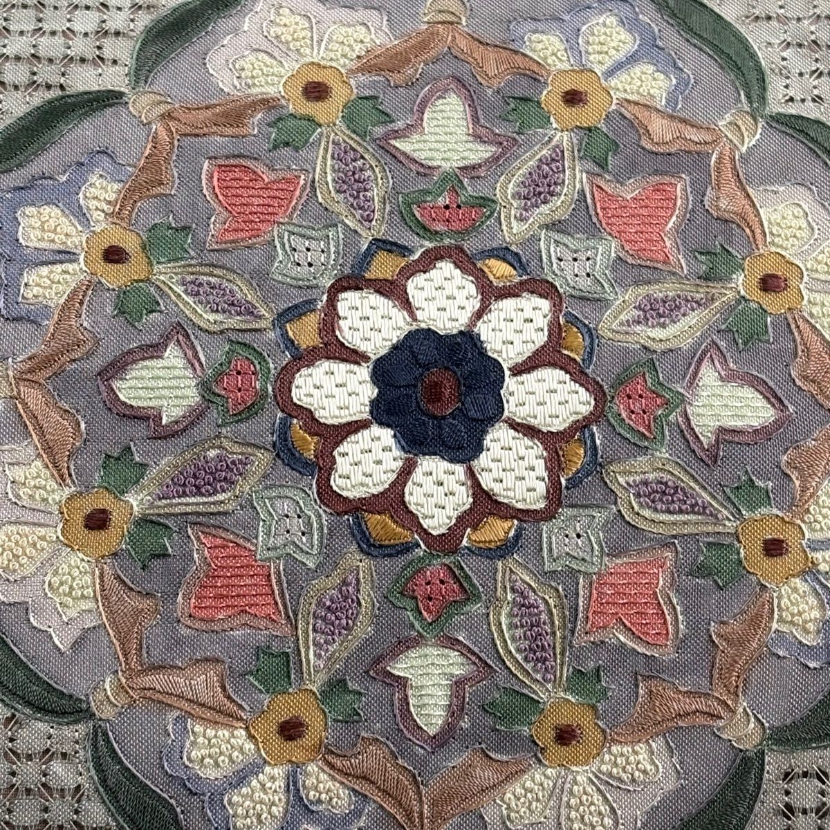 袋帯 紬地 華文 草花 刺繍 灰紫 お太鼓柄 正絹