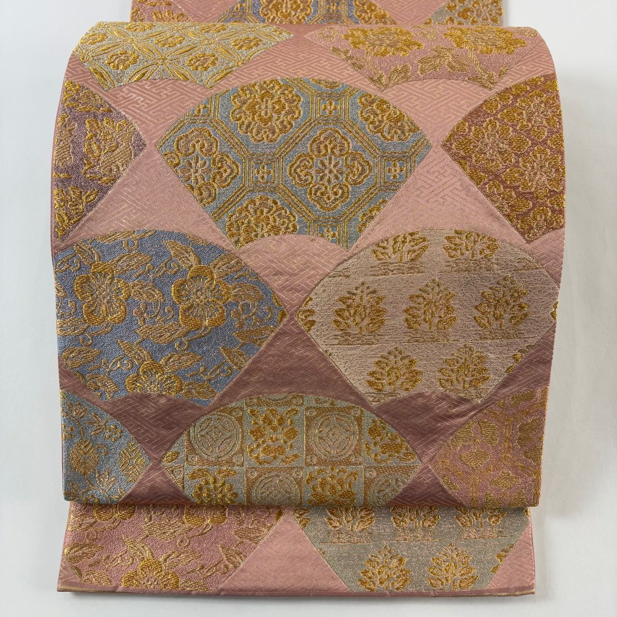 袋帯 名品 河村織物 落款 関西仕立て 扇面 草花 金糸 箔 薄ピンク 六通 正絹