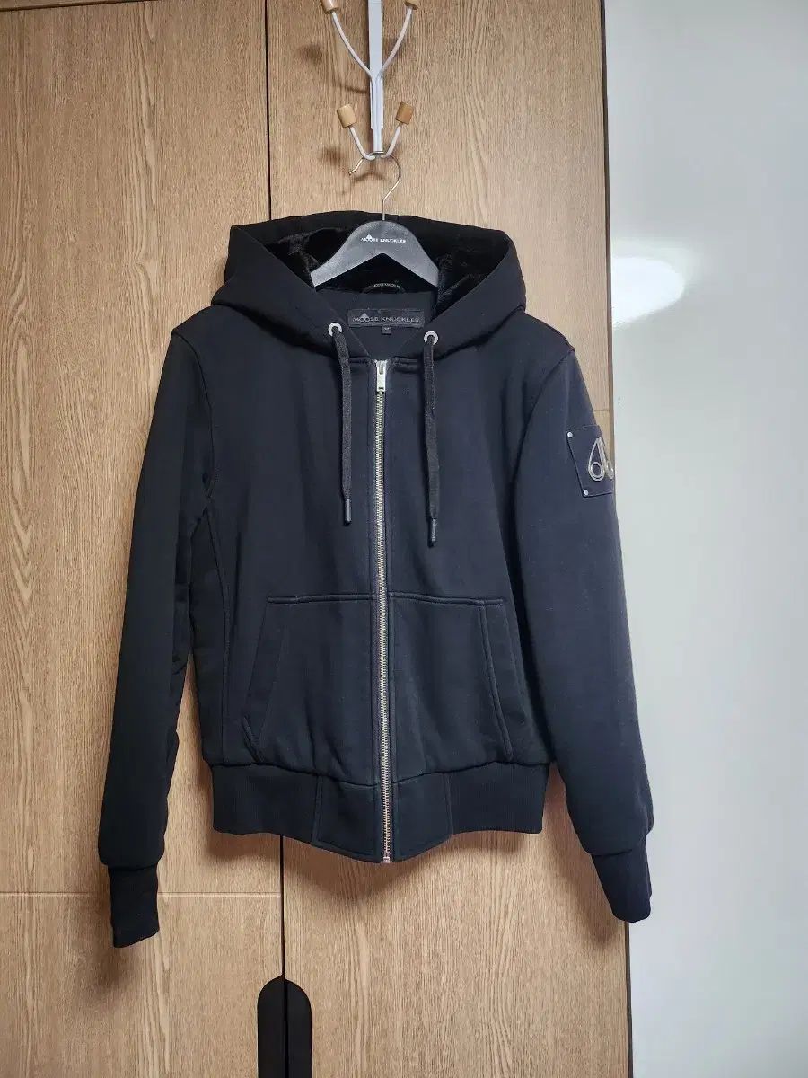 ムースナックルズ レディース フーディー ジップアップ ブラック