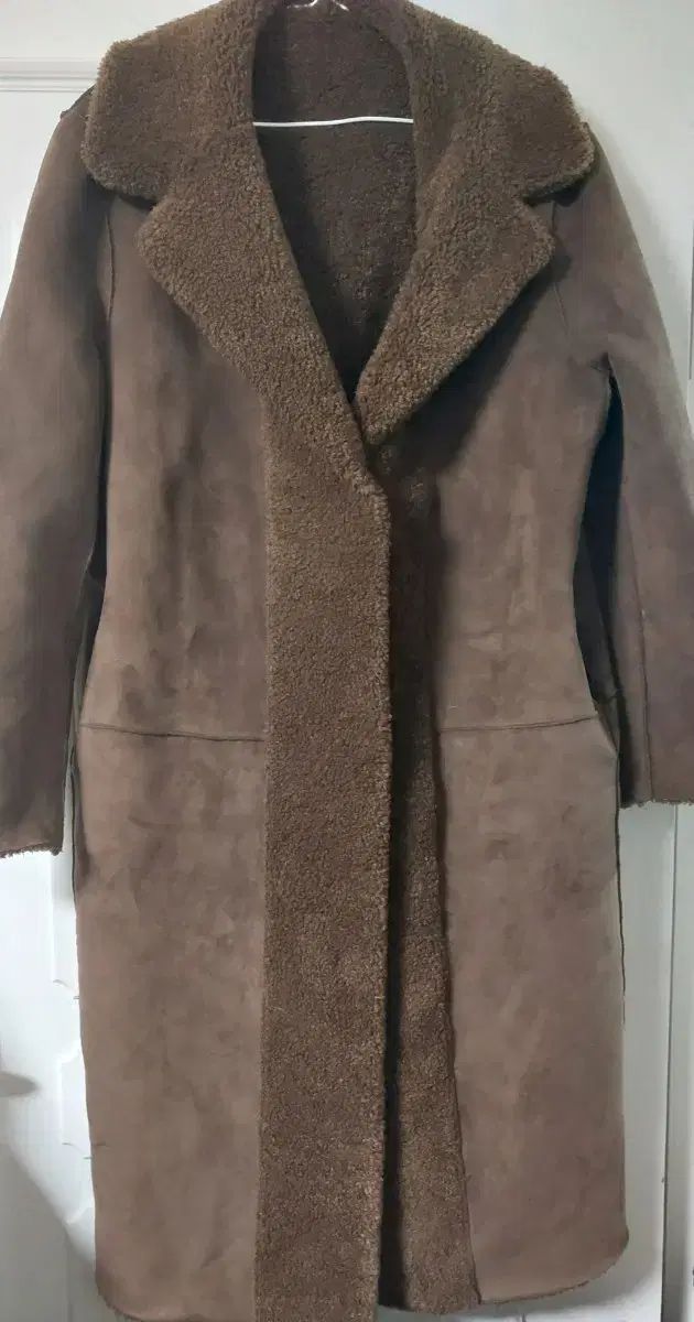 ジゴット リバーシブル ムートン コート