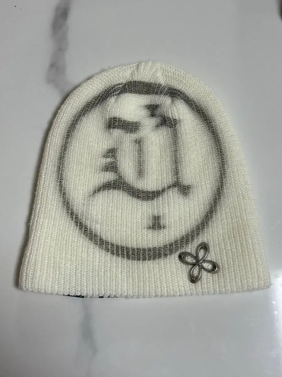 サージェリー アンボンソサイエティ ビーニー アイボリー