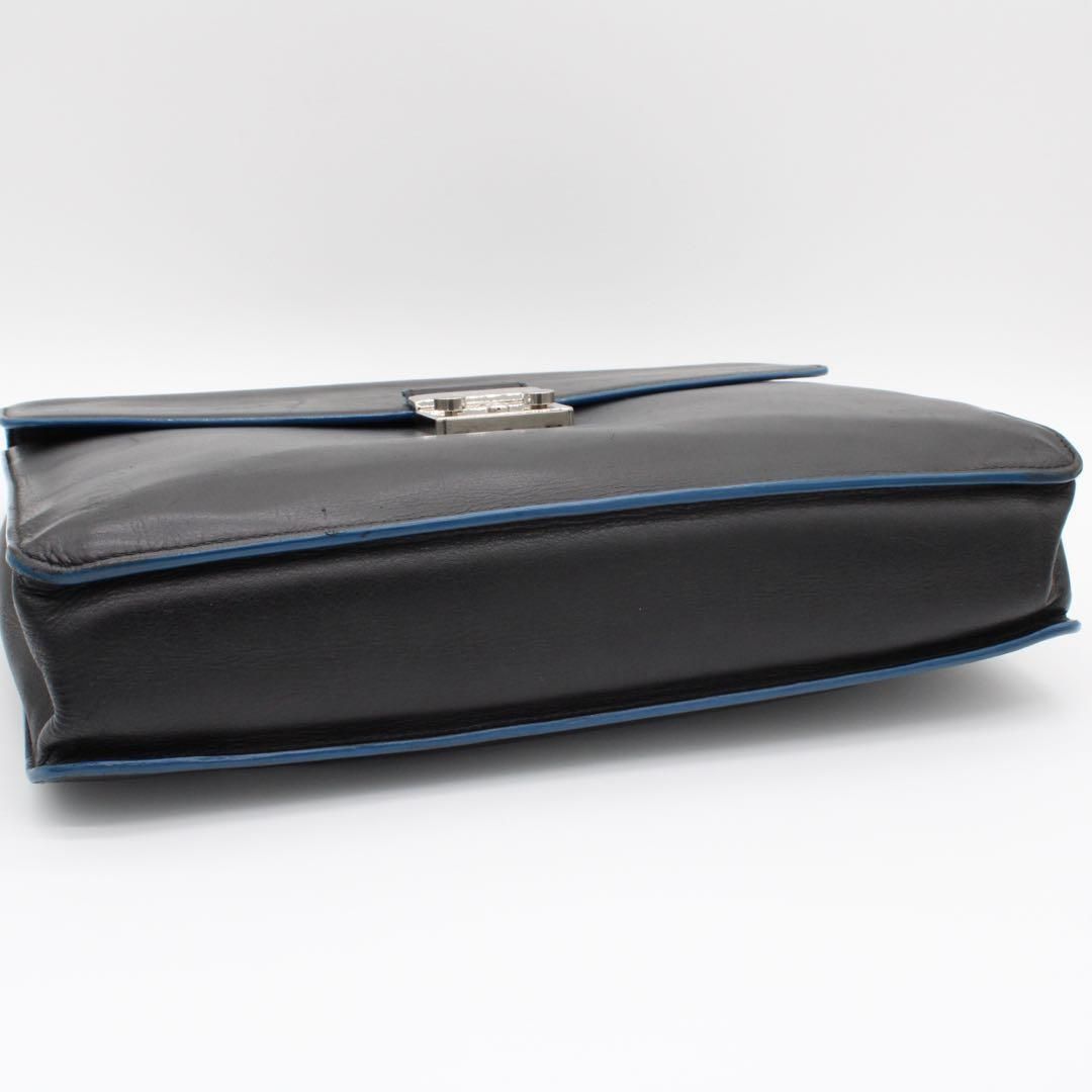 美品✨FURLA ブラック ビジネスバッグ ブリーフケース A4 A4対応 FURLA ビジネスバッグ ブリーフケース レザー ブラック 701