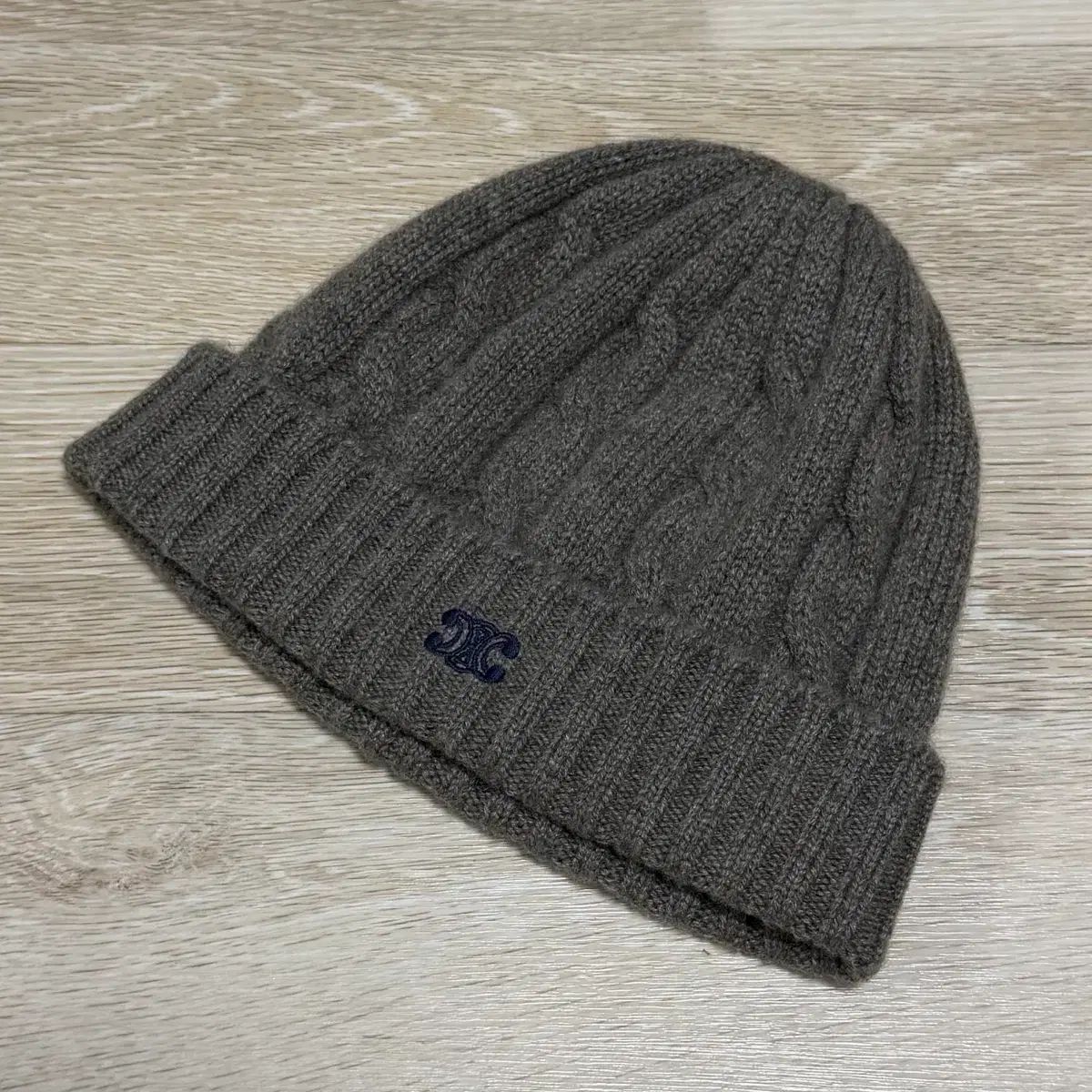 S 級|OS セリーヌ トリオンフ カシミア ケーブル ビーニー