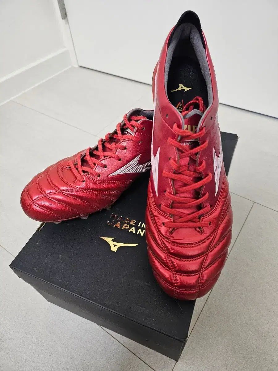 ミズノ モレリア NEO 4 ジャパン MD 275
