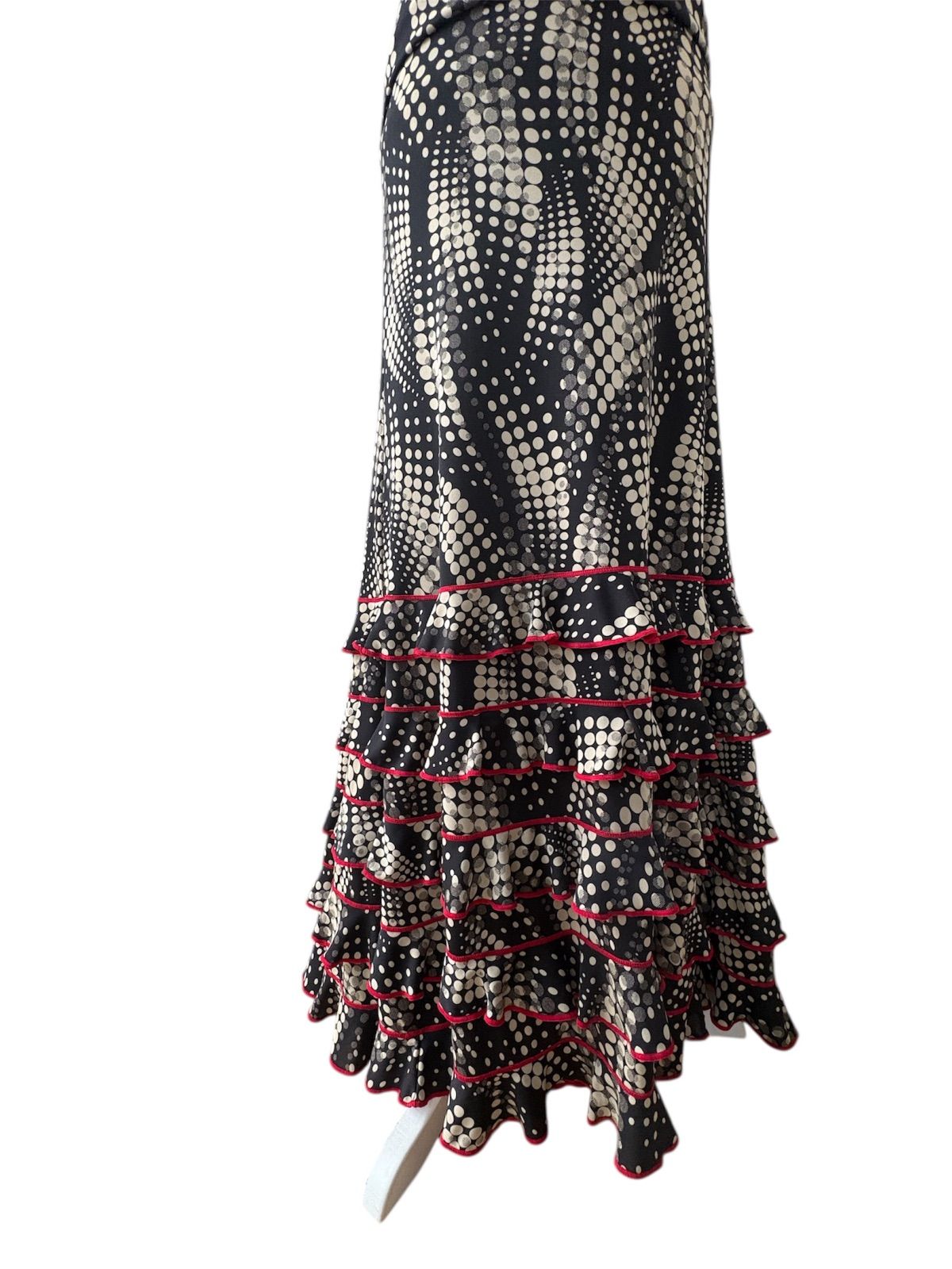 【お値下げ】ファルダ　黒グレーバラ柄　ストレッチ　黒ベージュドットフリル2段 フラメンコ ストレッチファルダ5段 Lサイズ黒BE水玉 - メルカリ