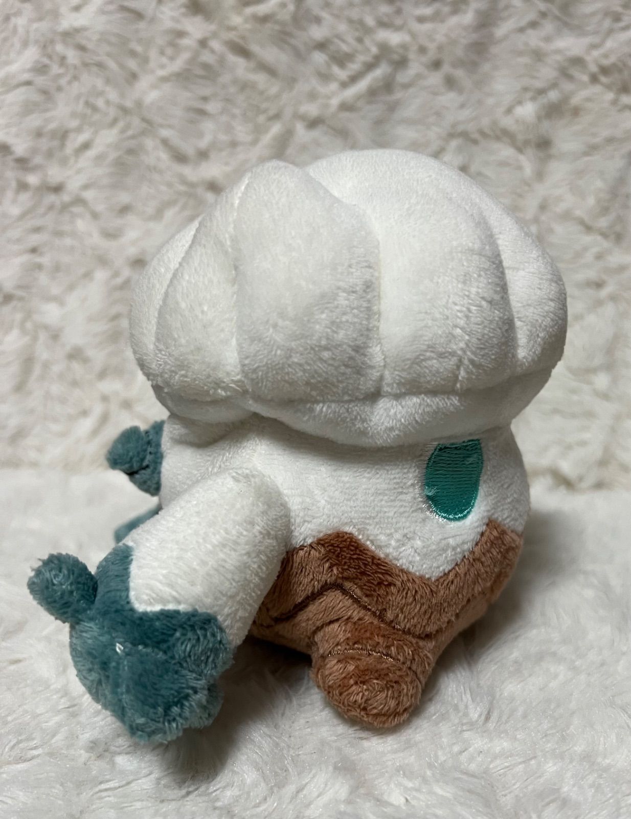 ポケモンセンター限定 ポケドール ユキカブリ - メルカリ