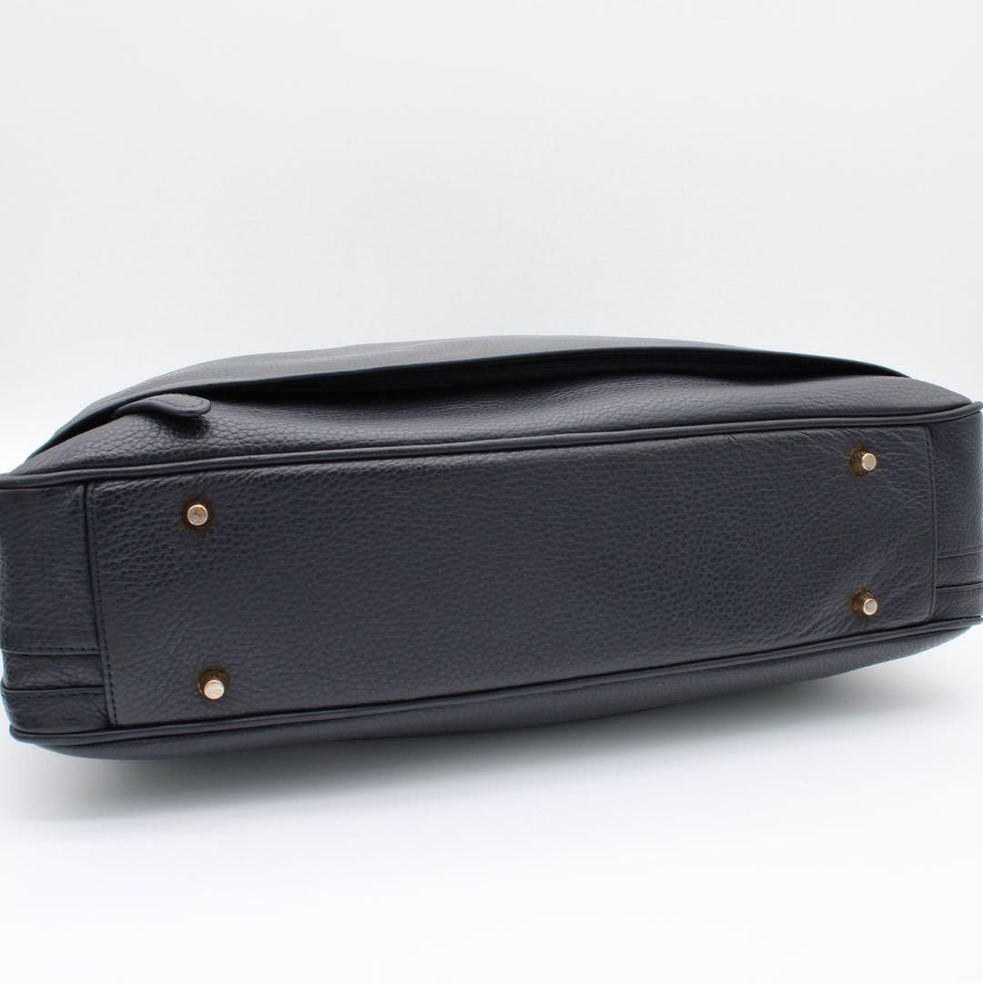 【美品】CIMABUE ビジネスバッグ ブリーフケース レザー 2WAY 紺色 美品】CIMABUE ビジネスバッグ ブリーフケース レザー 2WAY 紺色