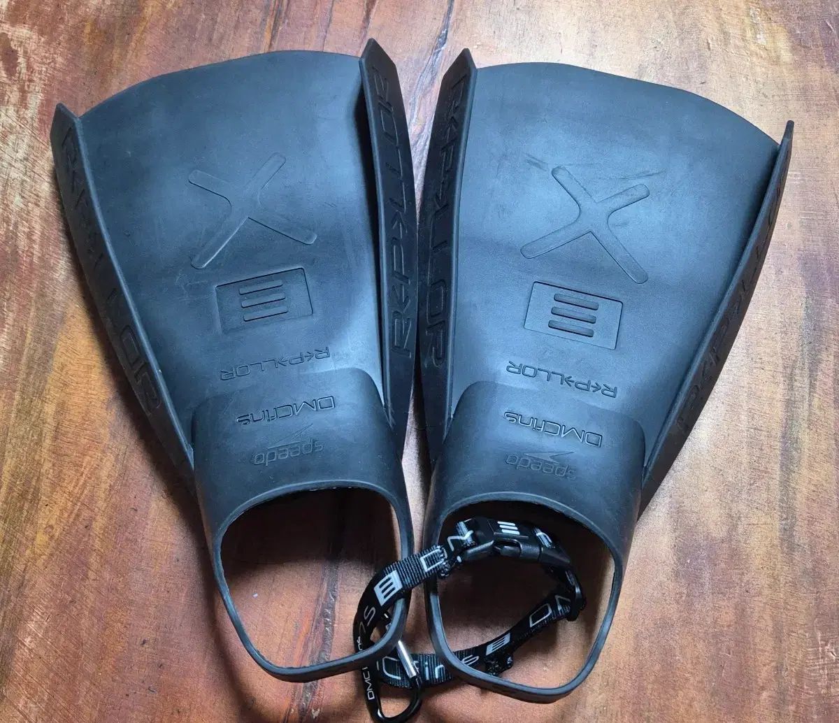 SPEEDO スピード X DMC ショートスイムフィン レペロ M サイズ 販売