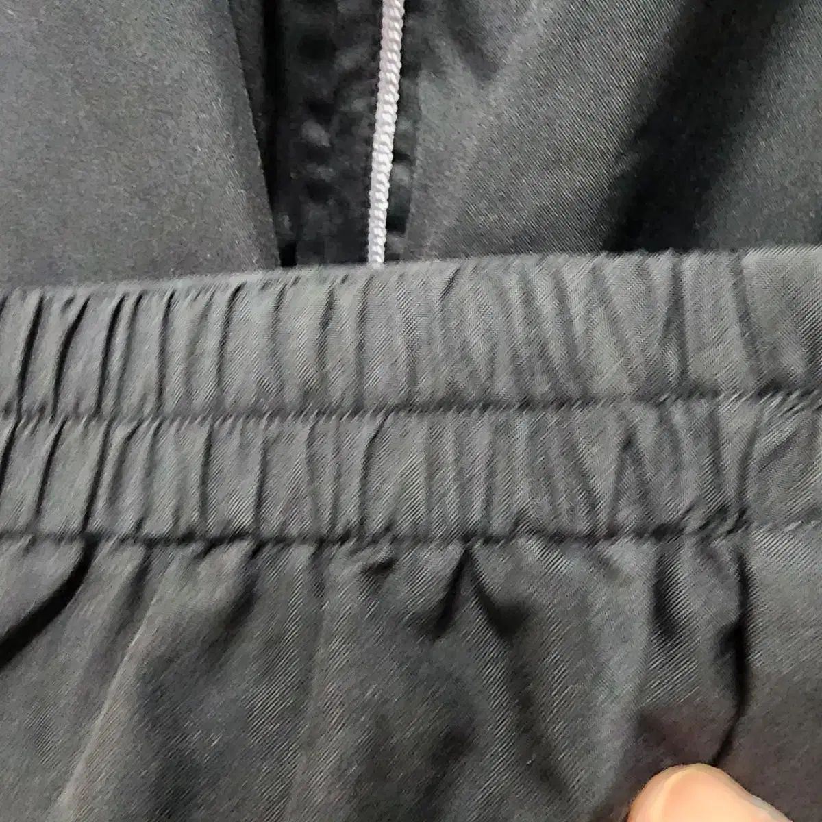 タイトリスト ウインドブレーカー LL　メンズ 新品 グレー/ブラック 楽天市場】タイトリスト ウィンドブレーカーの通販