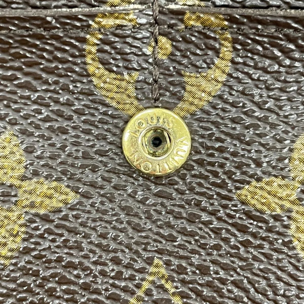 LOUIS VUITTON ルイ・ヴィトン モノグラム ポルトフォイユ・エミリー 