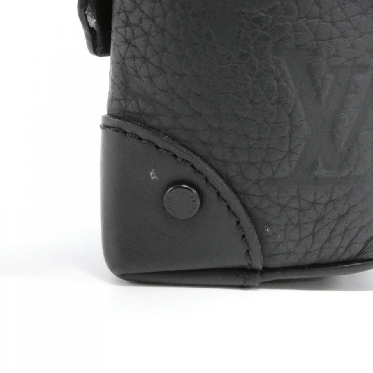 ルイヴィトン トリヨン モノグラム トランク メッセンジャー PM M57726