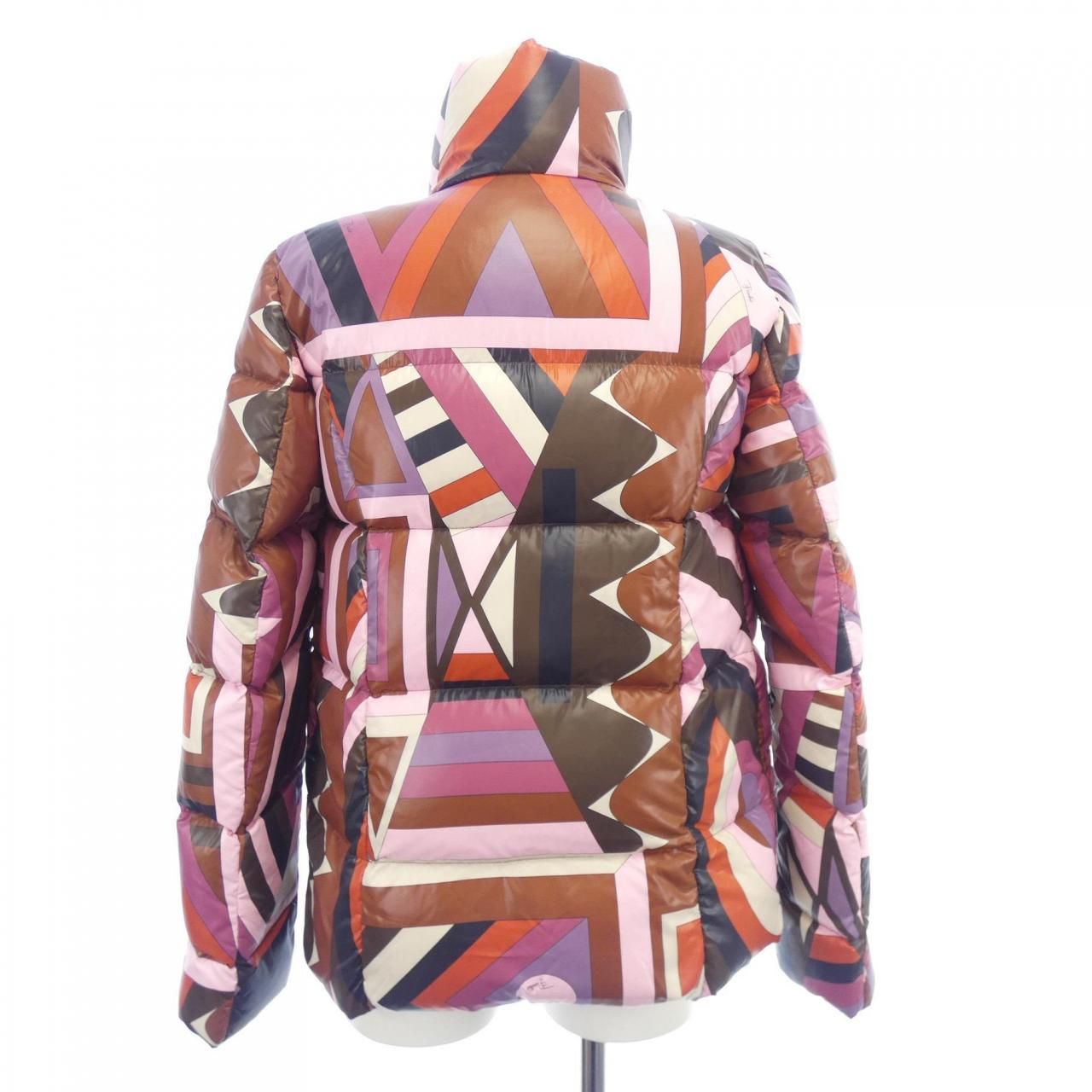 新品同様　一回着用ダウンジャケット 38エミリオプッチ　pucci 中古・古着通販】Emilio Pucci (エミリオ プッチ) 総柄ダウン