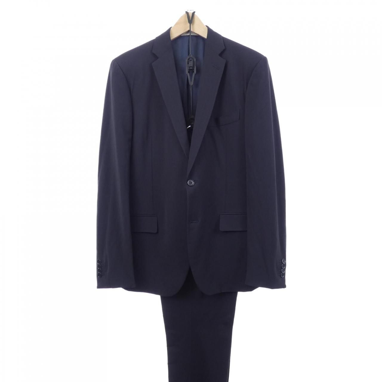 ボッテガヴェネタ　サイドゴアスーツ ボッテガヴェネタ サイドゴアスーツ さりげなく見えて遊びがきいてる