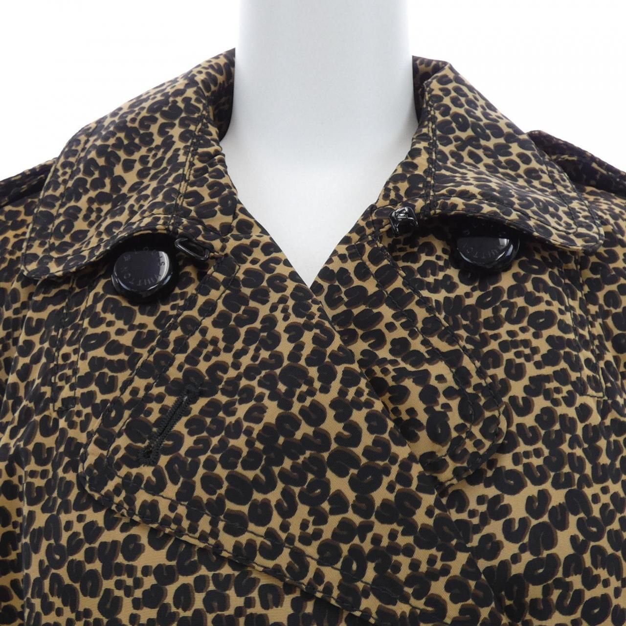 トレンチコート