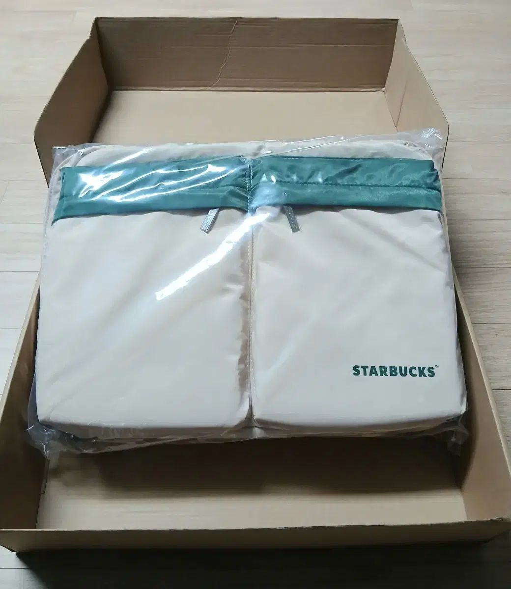 スターバックス メッセンジャーバッグ