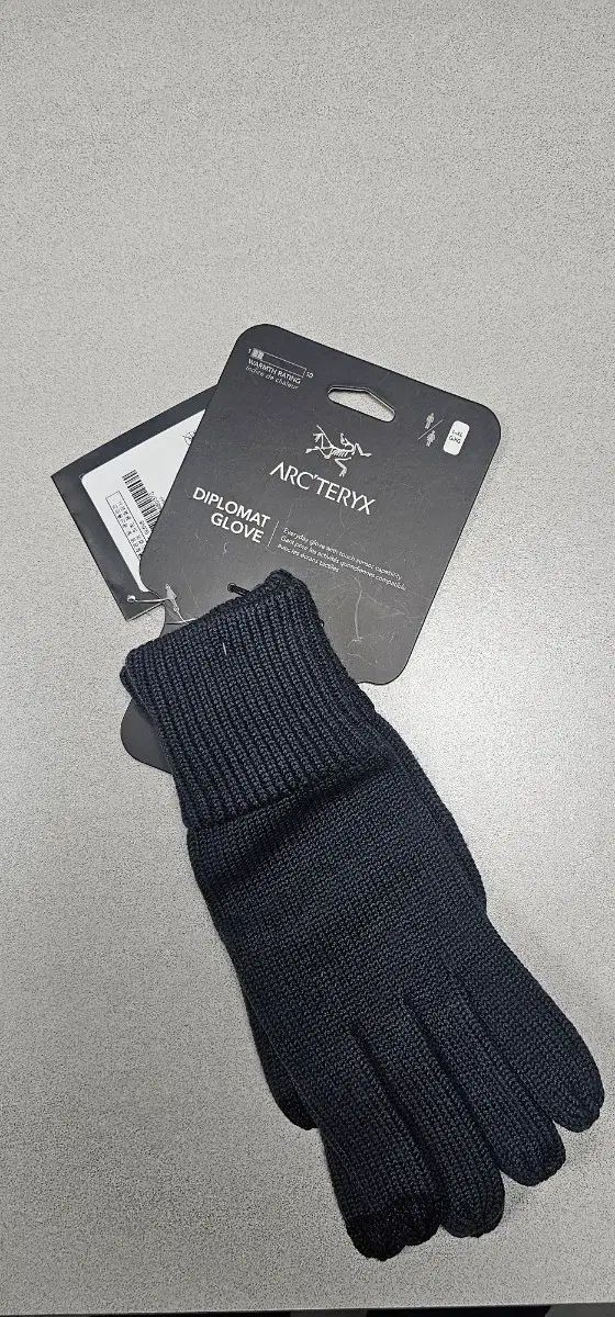 ARC TERYX ディプロメット メリノ ウール グローブ