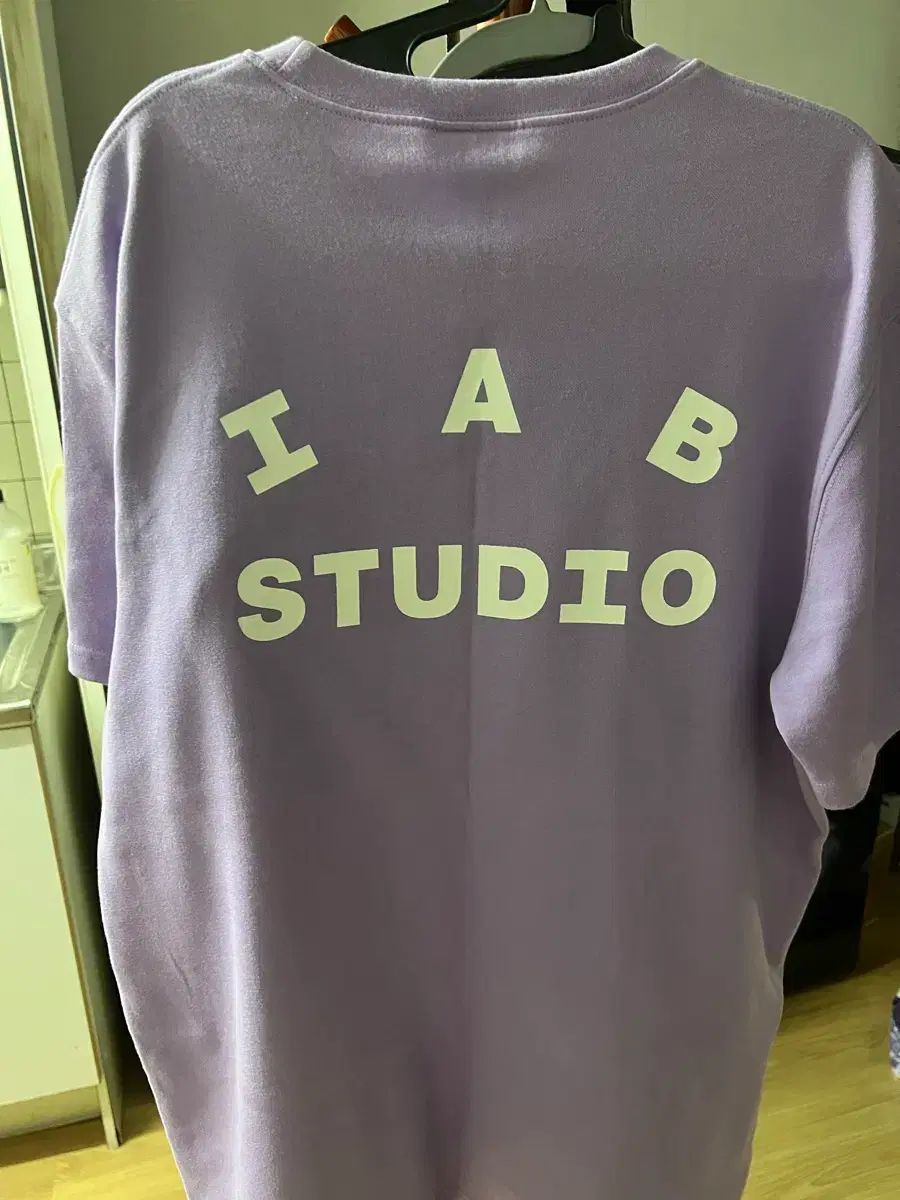 アイエプスタジオ ラベンダー 半袖