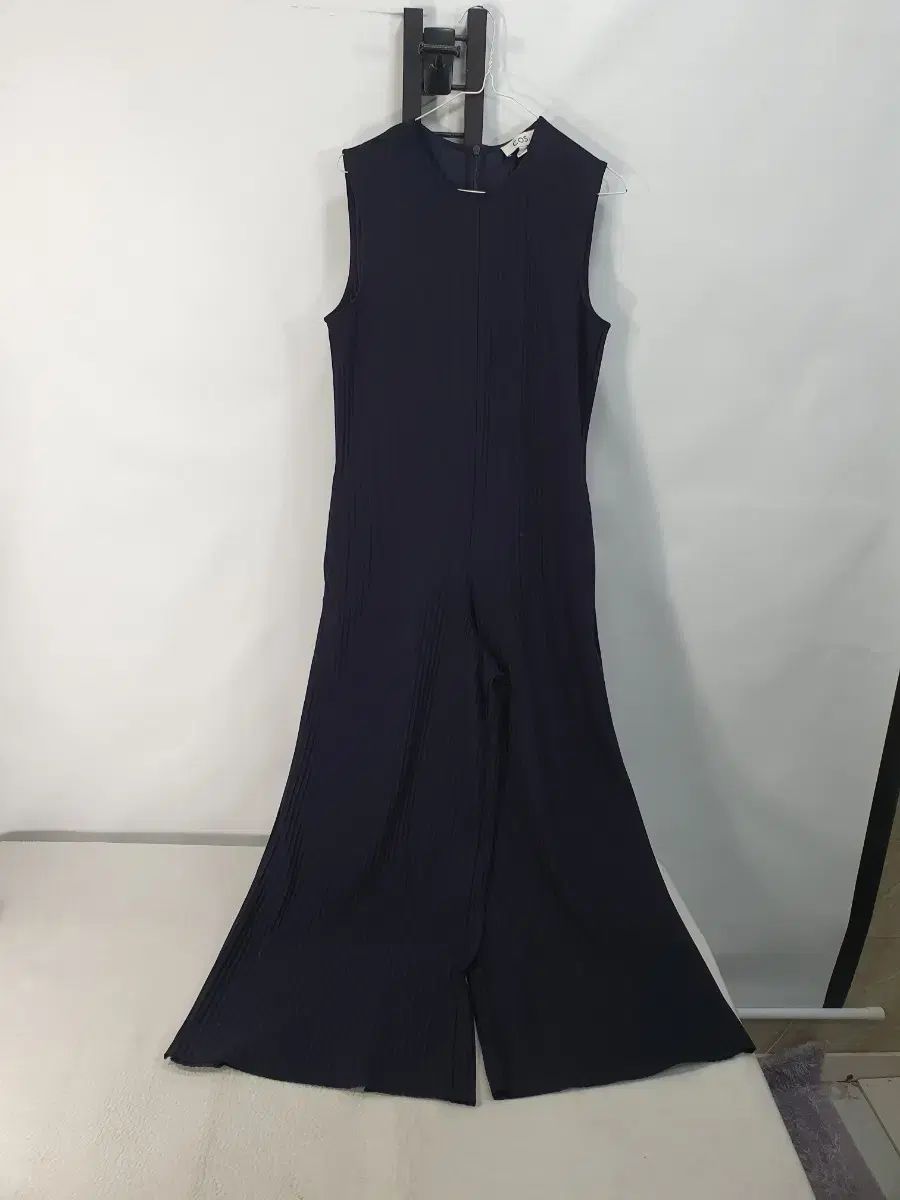 COS コス プリーツ オールインワン ネイビー m