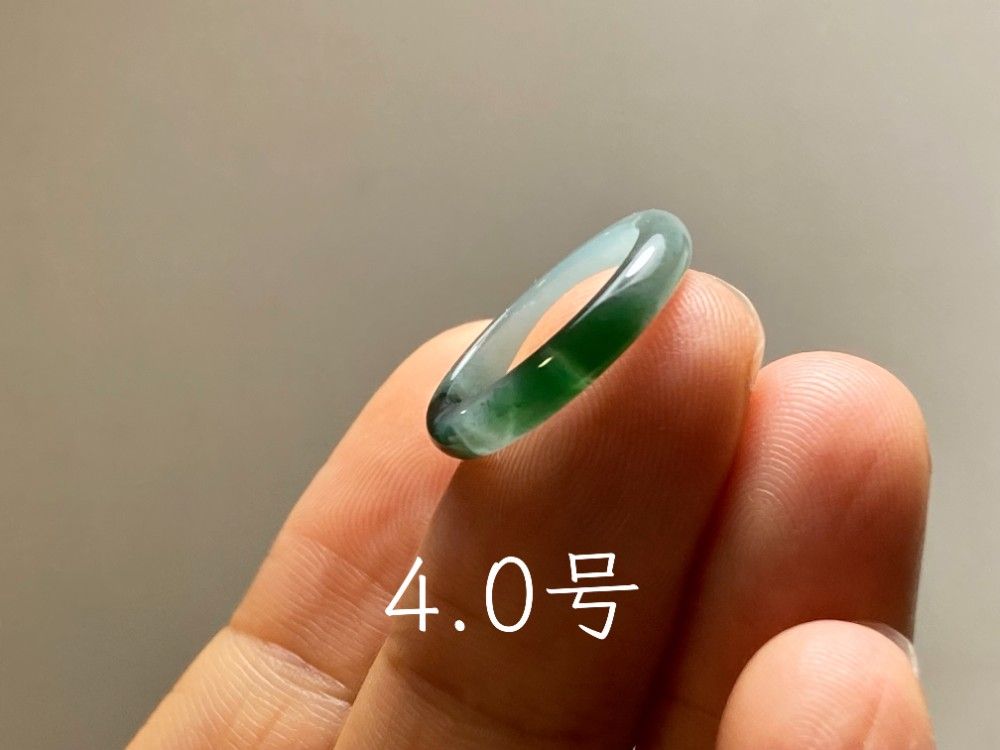 L13-175極品ピンキーリング高氷種濃陽緑4.0号グアテマラ産本翡翠くりぬき L13-175極品ピンキーリング高氷種濃陽緑4.0号グアテマラ産本翡翠