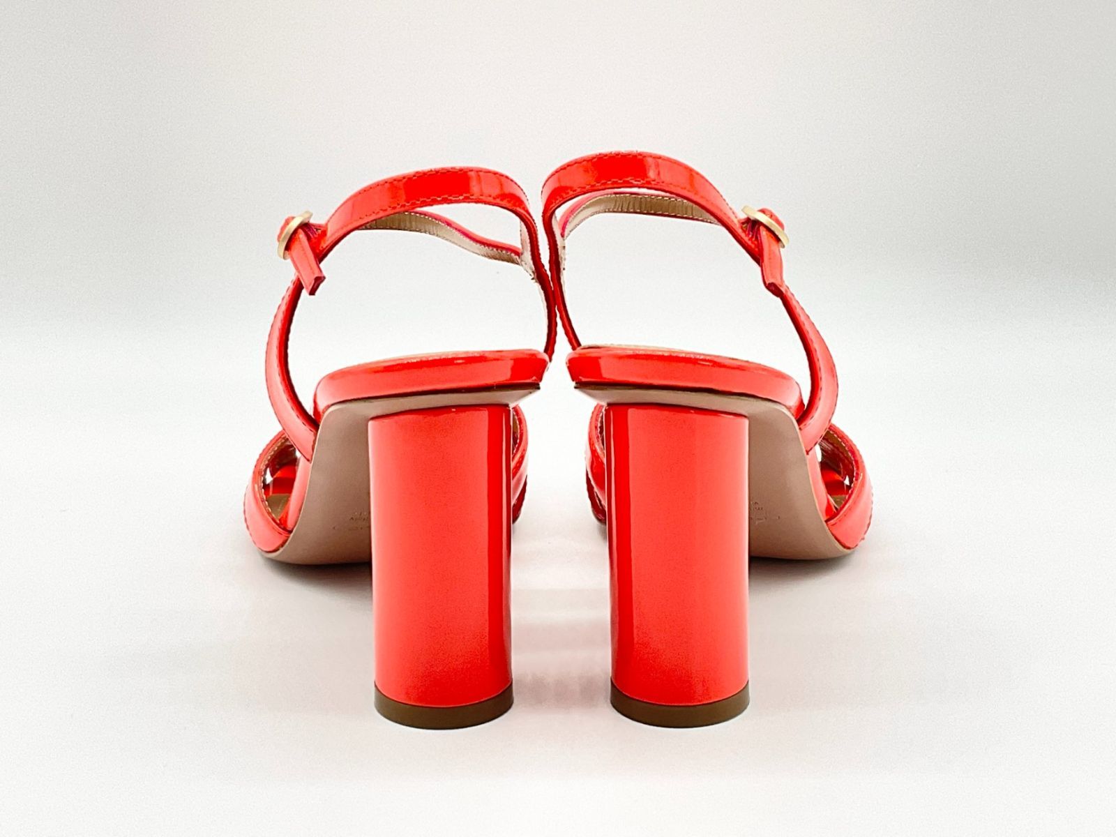 未使用 PELLICO ペリーコ アンクルホルダーオープントゥパテントヒール