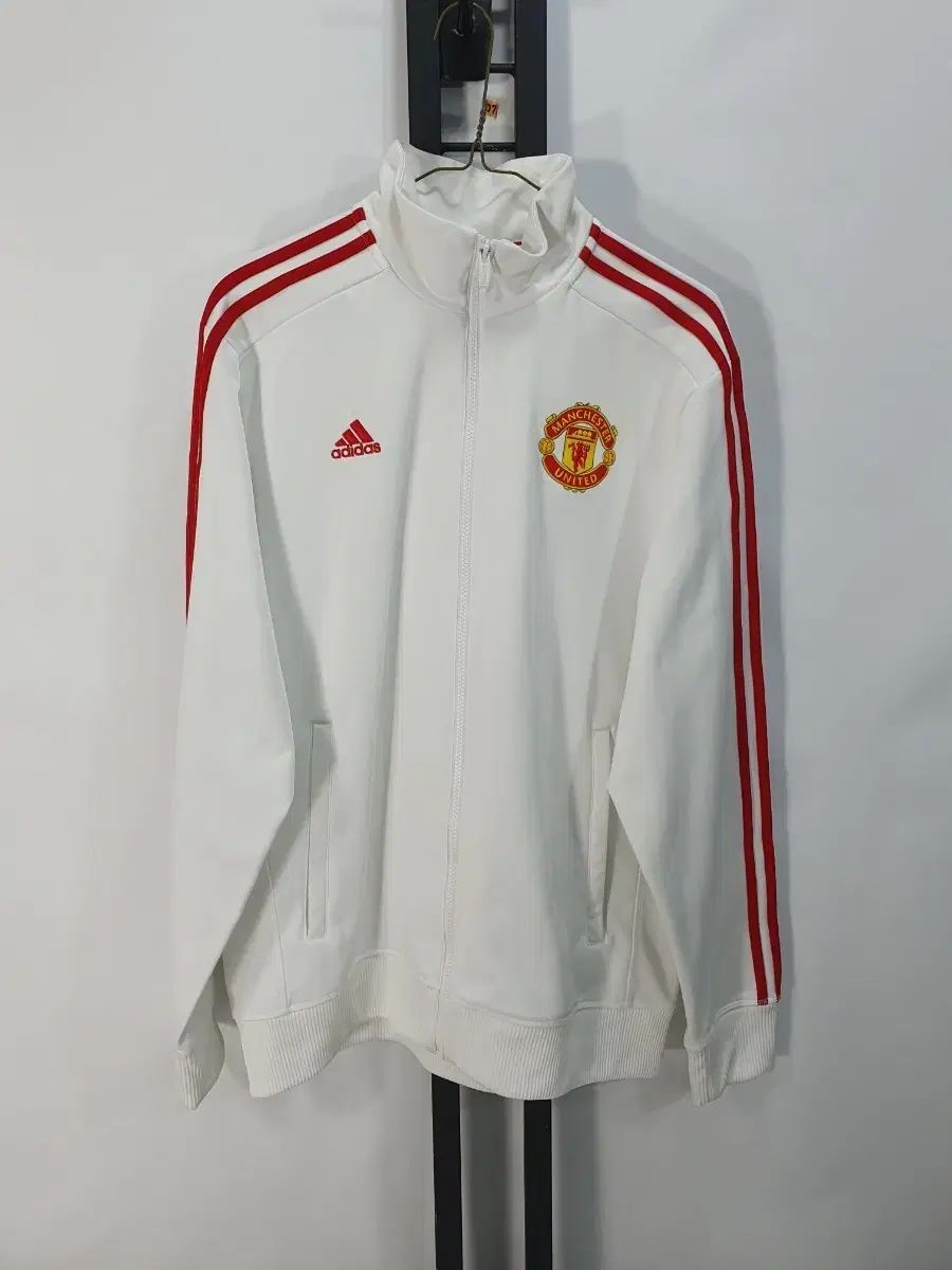 アディダス UNITED FC マンチェスター ユナイテッドFC トラックジャージ 白 赤 ジャージ 紅白 110