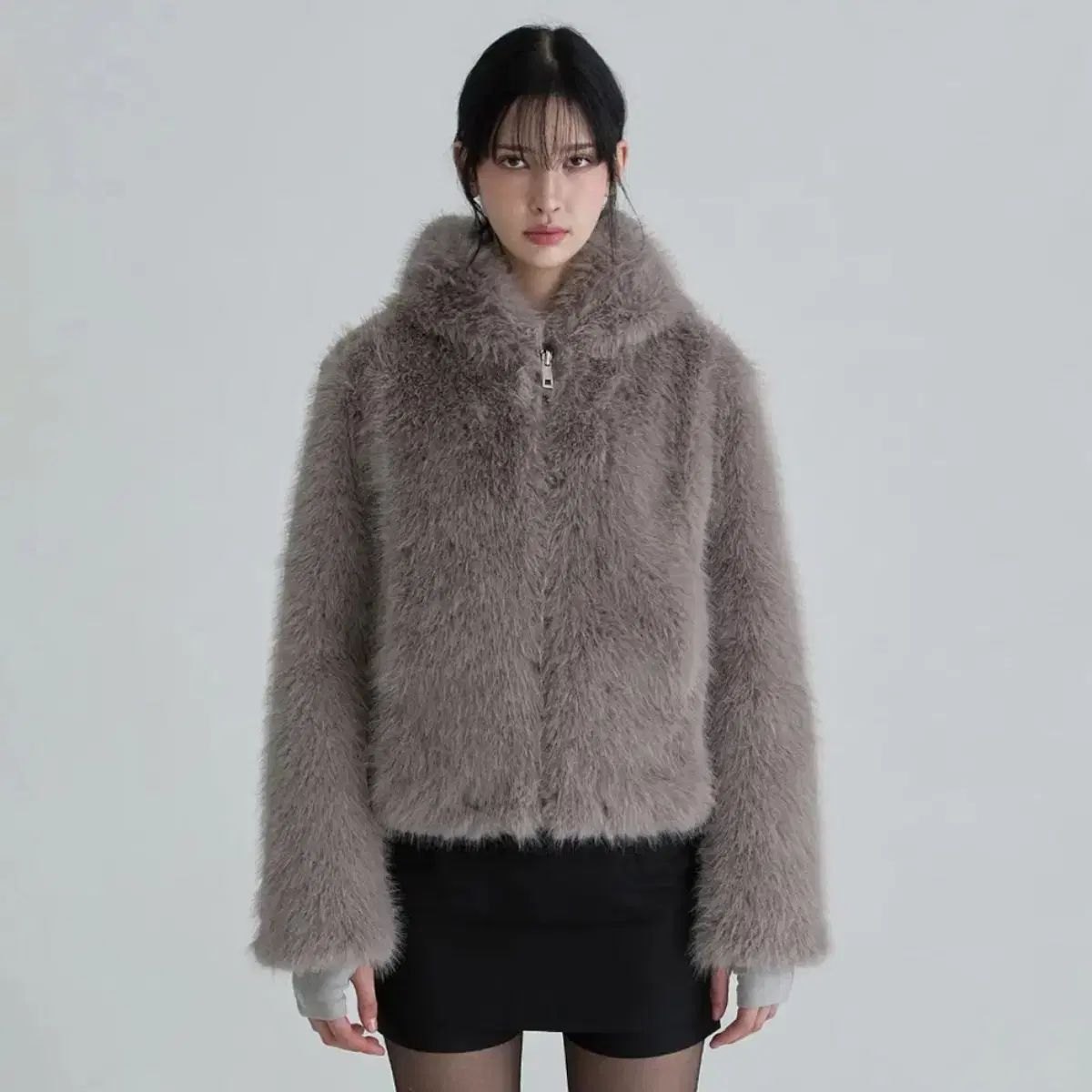 ノットユアローズ WHO フード ファージャケット チャコール