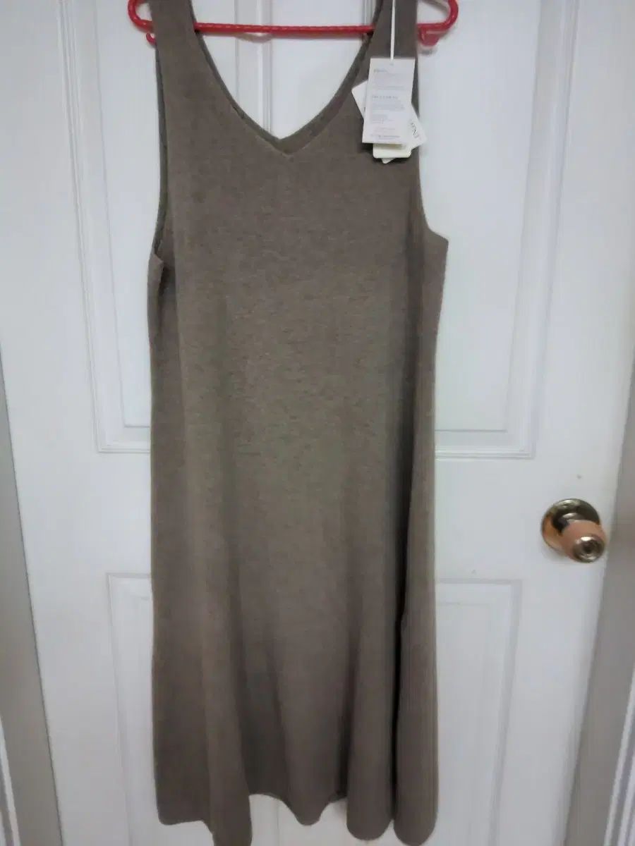 メリノウール ニット ONE PIECE モカベージュ