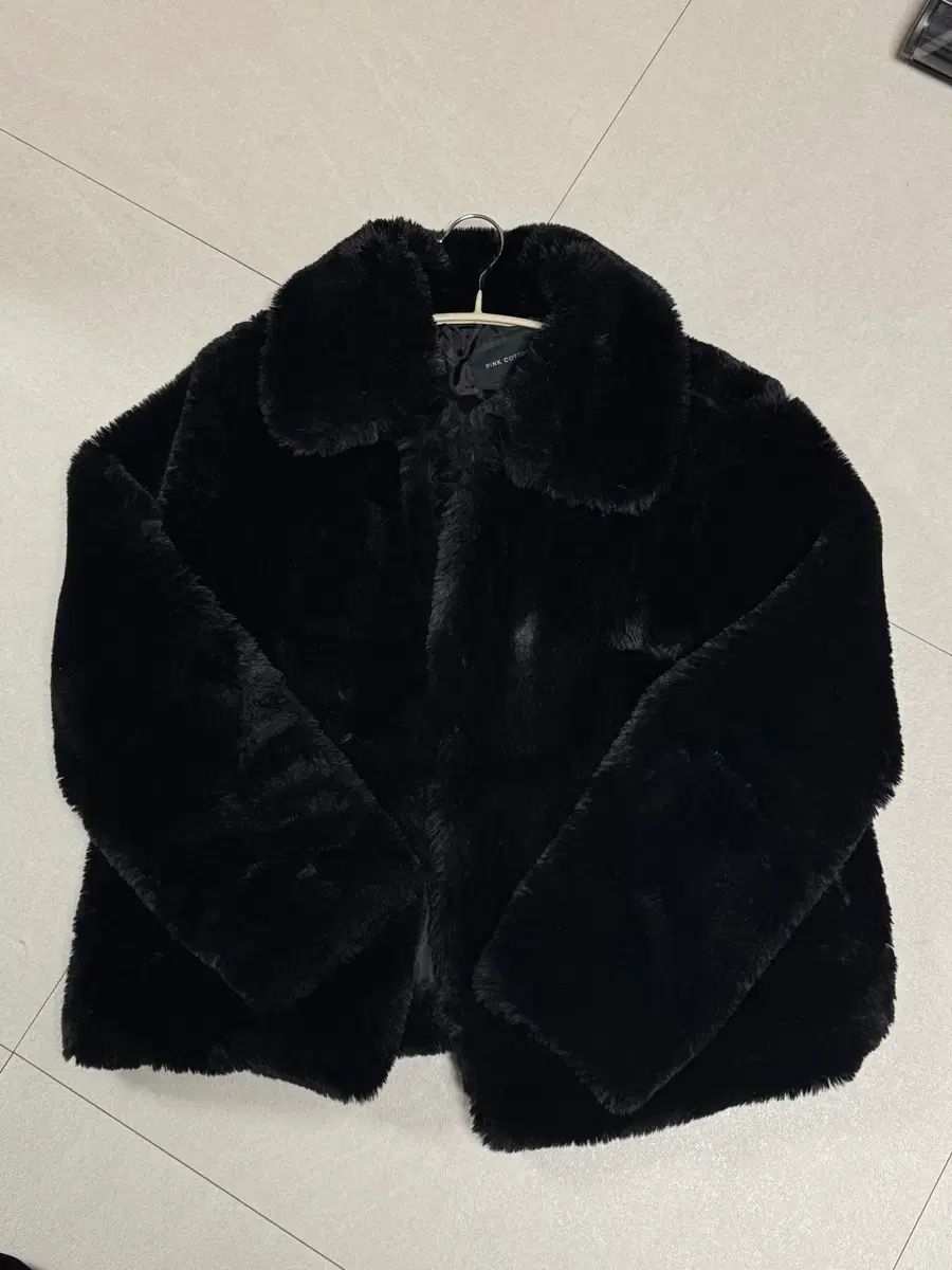 ピンクコットン ブラックファー ジャケット
