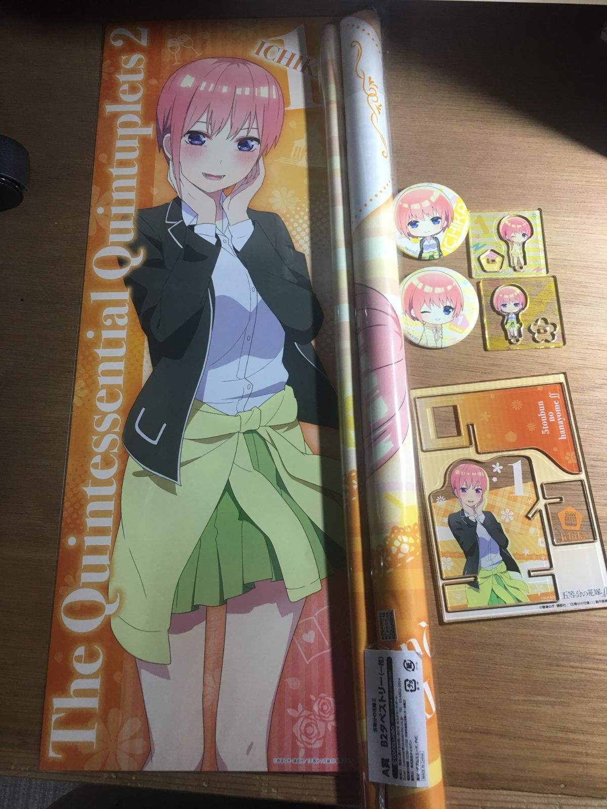 五等分の花嫁 中野一花 くじ コンプ タペストリー アクリルスタンド 缶バッジ ロフト