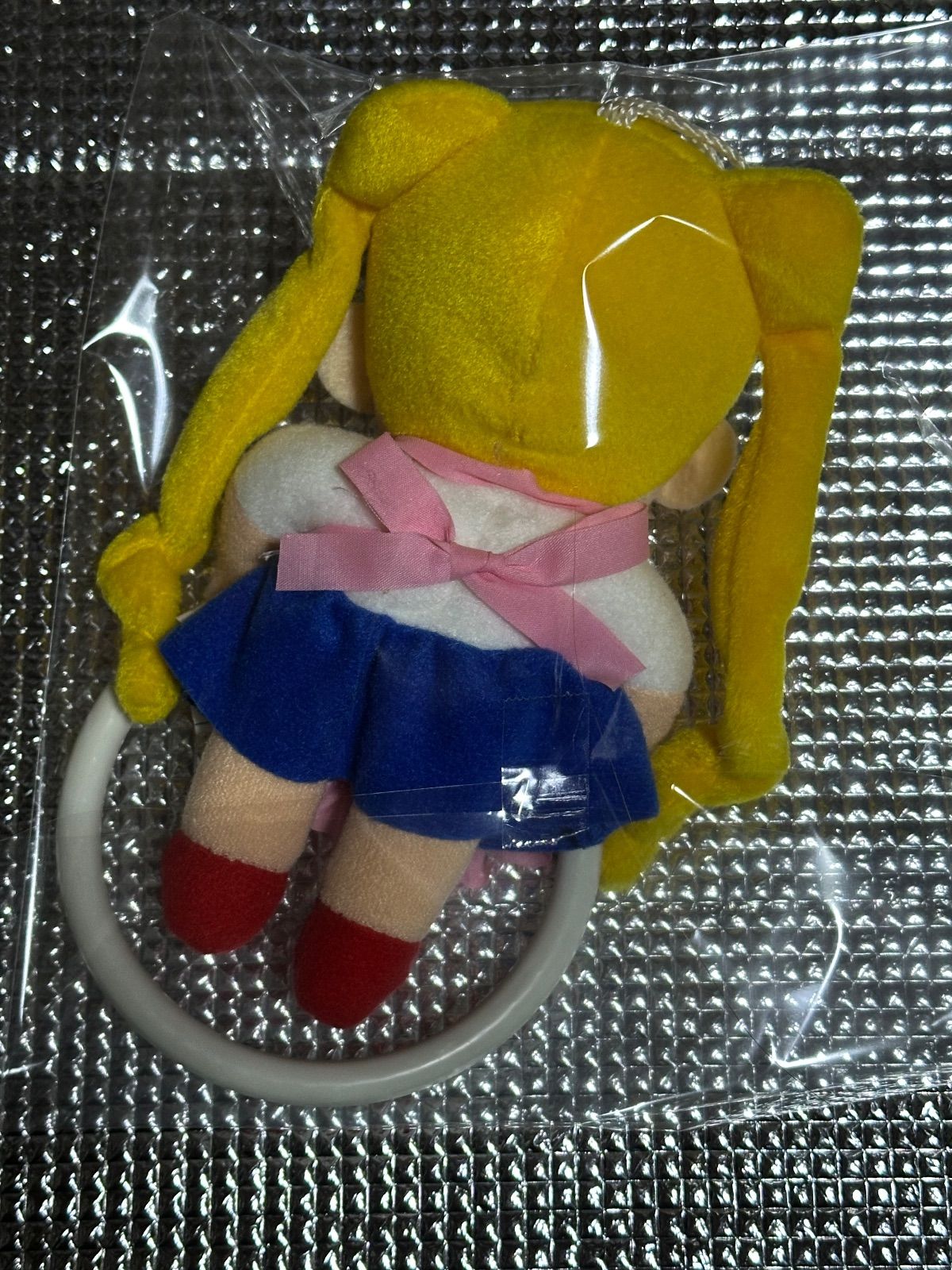 セーラームーン タオルハンガー 月野うさぎ ぬいぐるみ - メルカリ